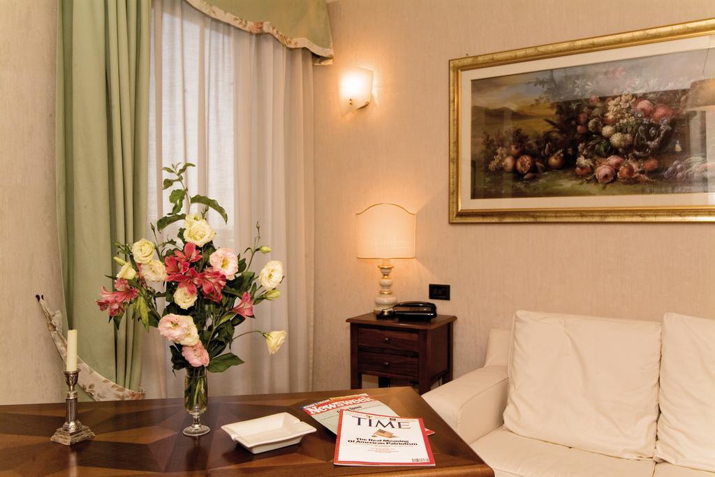Balletti Palace Hotel Viterbo Rum bild